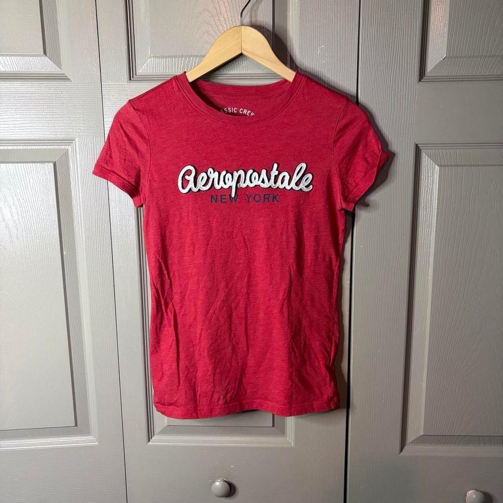 Aeropostale Womens Y2K Baby Tee Red Embroidered Logo Short Sleeve Shirt Size M